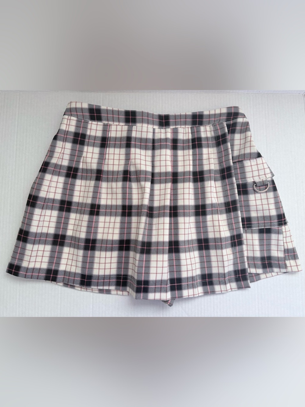 Forever 21 Plaid Mini Skort Cream/Gray/Pink Elastic Back One Pocket size Large